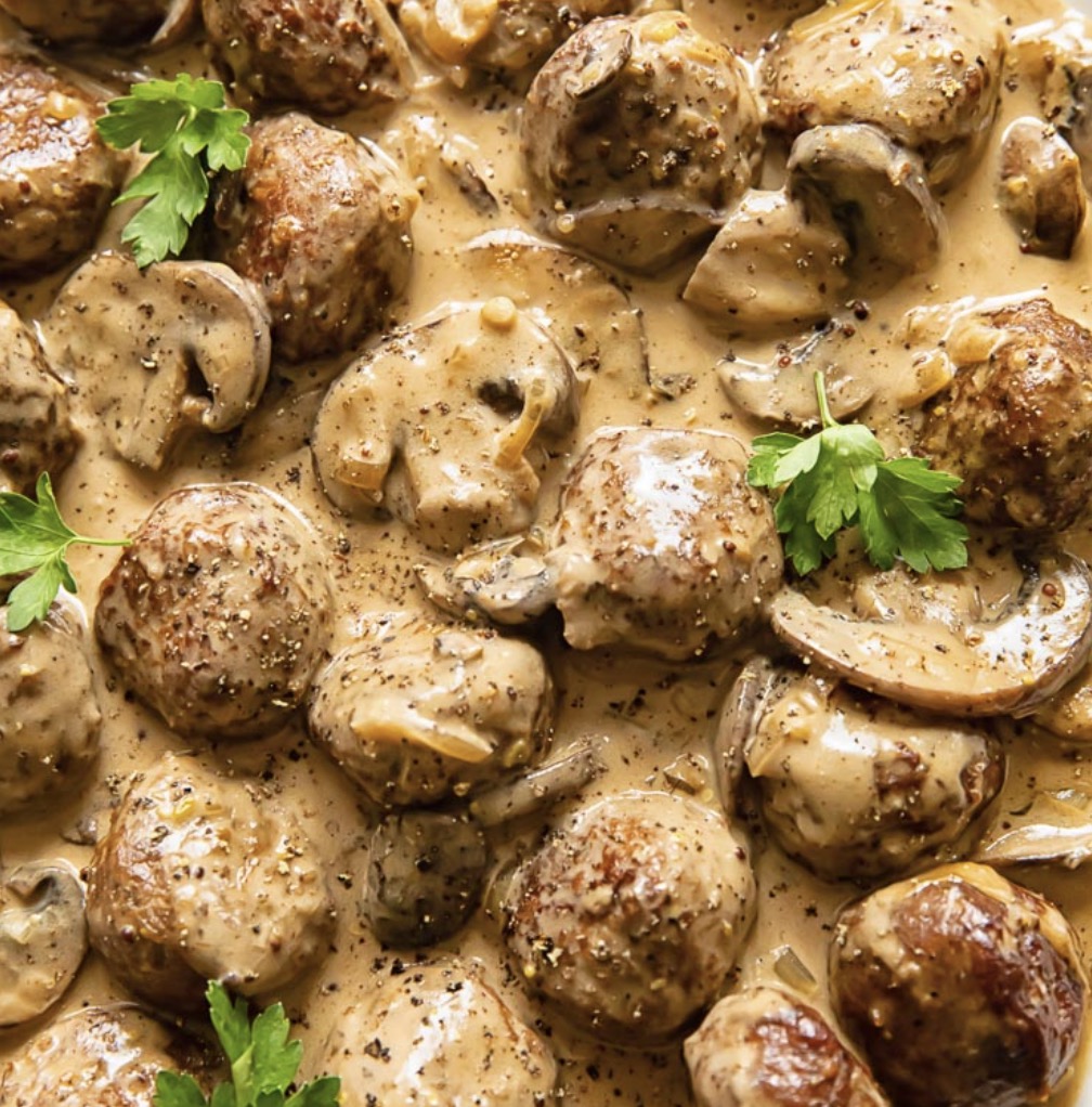 Meatballs in Stroganoff Sauce - Faxo