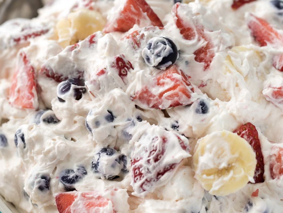 Mixed Berry Cheesecake Salad - Faxo