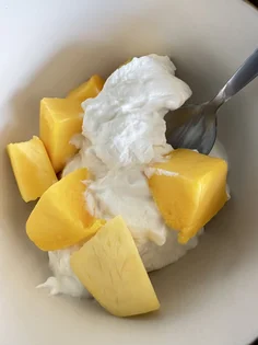 My Lunch: Coconut yogurt with mango.