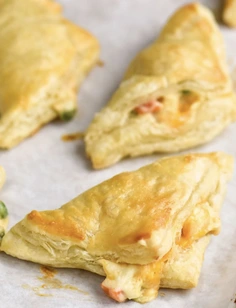Mini Chicken Pot Pie Pockets