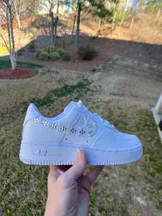 White clean new sneakers any size is available free delivery for new costumers, kindly dm for any size you want