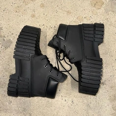 shoe